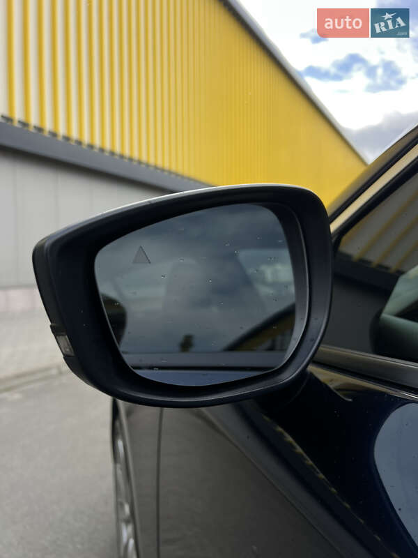 Седан Mazda 3 2020 в Киеве