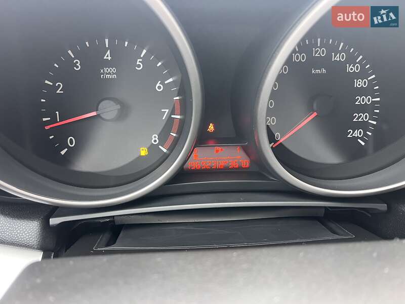 Седан Mazda 3 2011 в Луцке