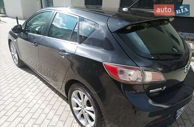 Хэтчбек Mazda 3 2009 в 