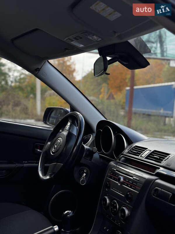 Седан Mazda 3 2007 в Тернополе