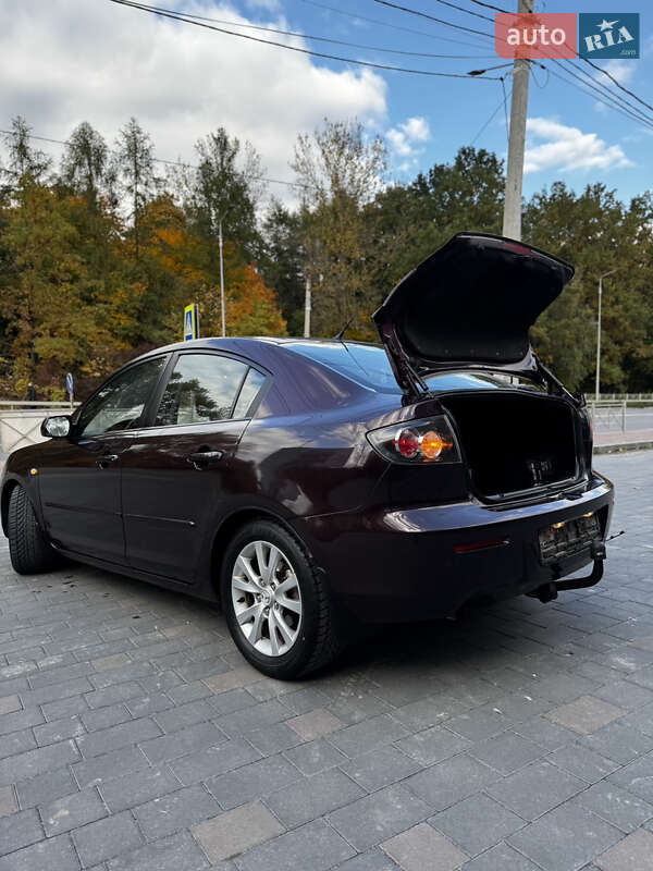 Седан Mazda 3 2007 в Тернополе