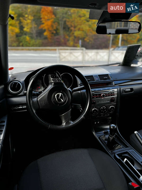 Седан Mazda 3 2007 в Тернополе