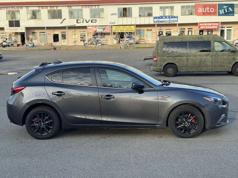 Хэтчбек Mazda 3 2014 в Киеве