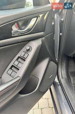 Седан Mazda 3 2014 в  фото 2 Седан Mazda 3 2014 в