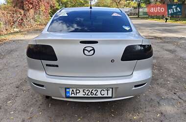 Седан Mazda 3 2004 в 