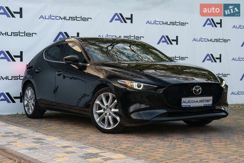 Хэтчбек Mazda 3 2022 в Киеве