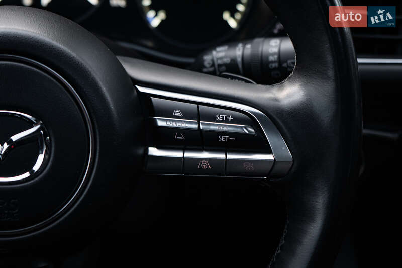Хэтчбек Mazda 3 2022 в Киеве