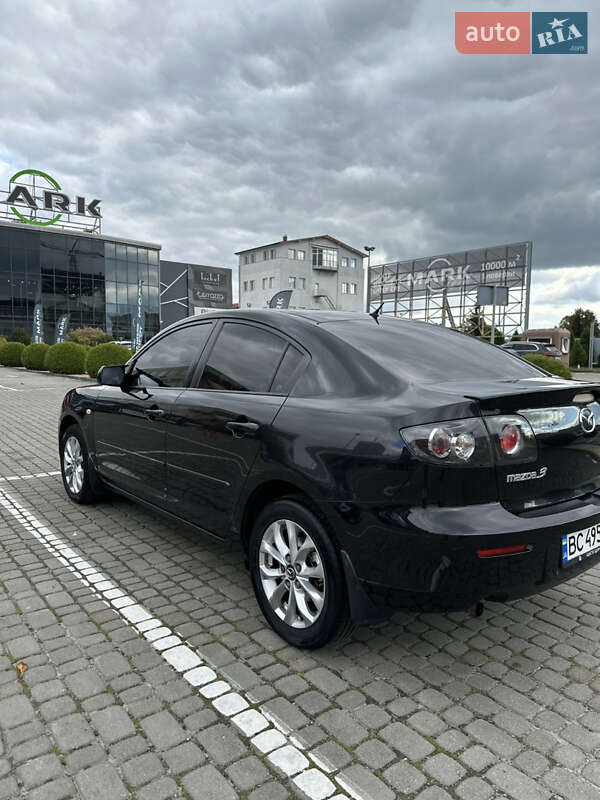 Седан Mazda 3 2009 в Львове