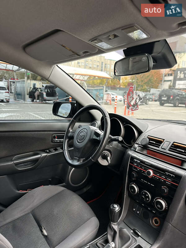 Седан Mazda 3 2009 в Львове