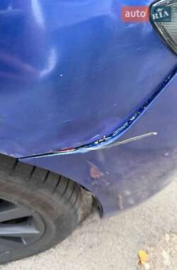 Седан Mazda 3 2008 в 