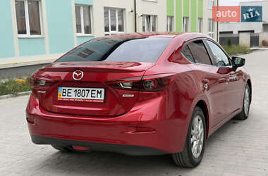 Седан Mazda 3 2014 в 