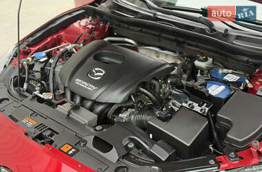 Седан Mazda 3 2014 в 