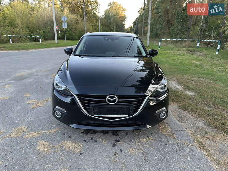 Хетчбек Mazda 3 2016 в Києві
