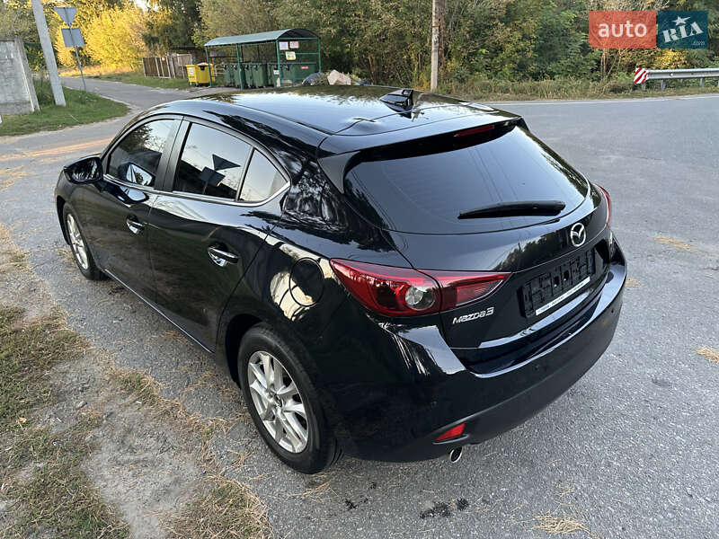 Хетчбек Mazda 3 2016 в Києві