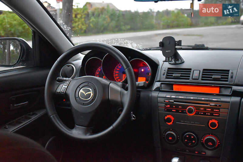 Седан Mazda 3 2007 в Виннице
