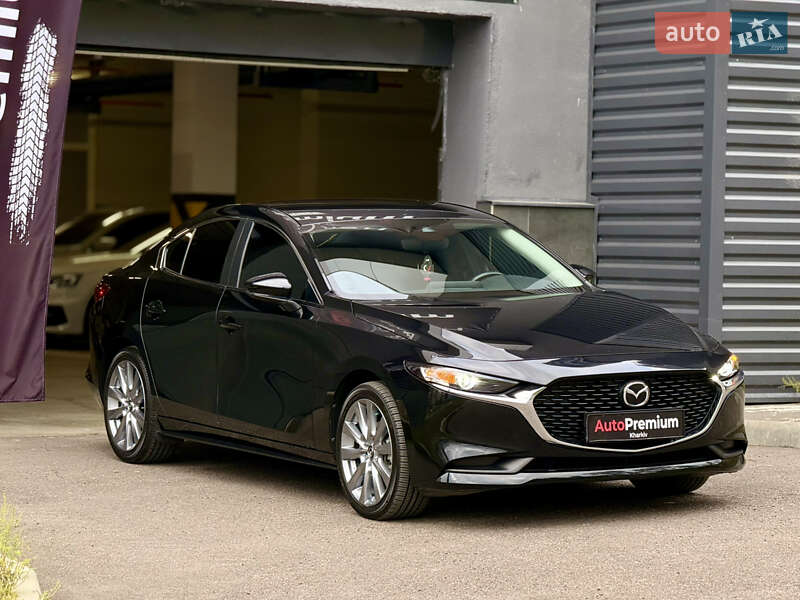 Седан Mazda 3 2023 в Харкові