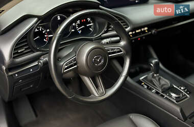 Седан Mazda 3 2023 в 