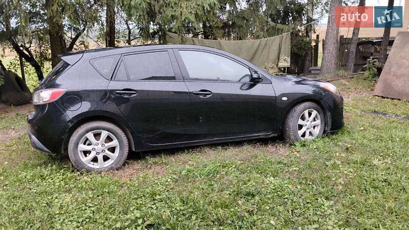 Хетчбек Mazda 3 2010 в Хмельницькому