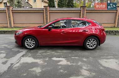 Хэтчбек Mazda 3 2013 в 