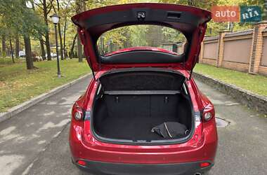 Хэтчбек Mazda 3 2013 в 