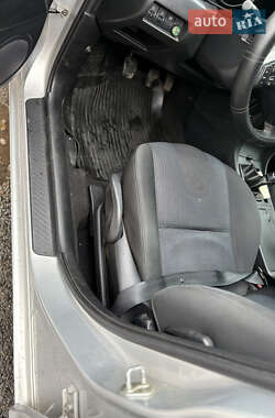 Седан Mazda 3 2005 в  фото 14 Седан Mazda 3 2005 в