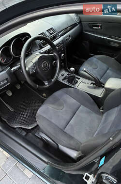 Хетчбек Mazda 3 2005 в 