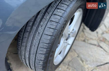 Седан Mazda 3 2014 в 