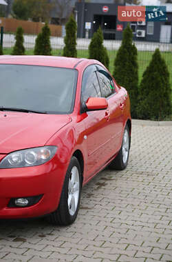 Седан Mazda 3 2006 в 