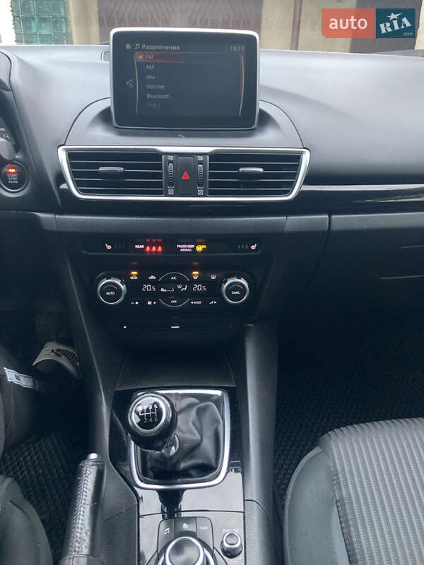 Седан Mazda 3 2014 в Калуші фото 21 Седан Mazda 3 2014 в Калуші