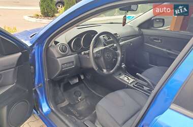 Седан Mazda 3 2005 в 