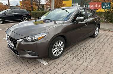 Хэтчбек Mazda 3 2017 в Житомире