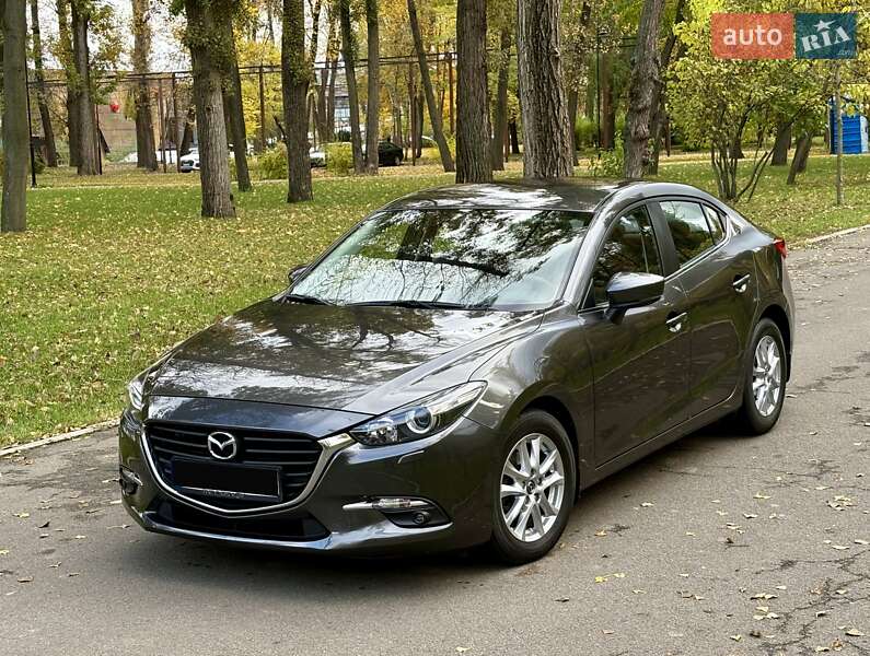 Mazda 3 2017