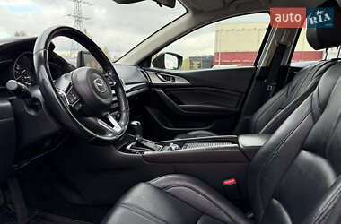 Хэтчбек Mazda 3 2017 в 