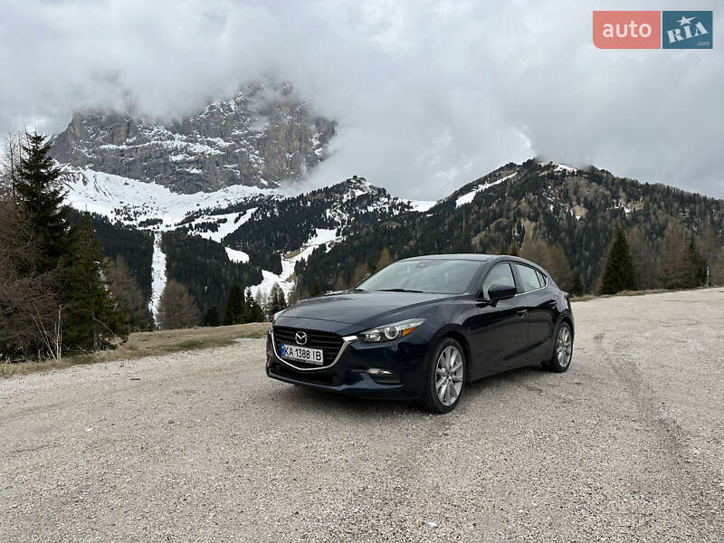 Хетчбек Mazda 3 2017 в Києві фото 10 Хетчбек Mazda 3 2017 в Києві