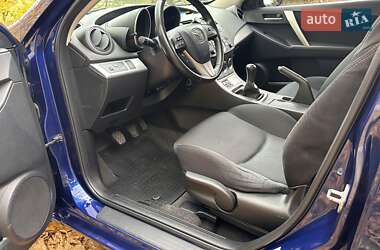 Хэтчбек Mazda 3 2011 в 