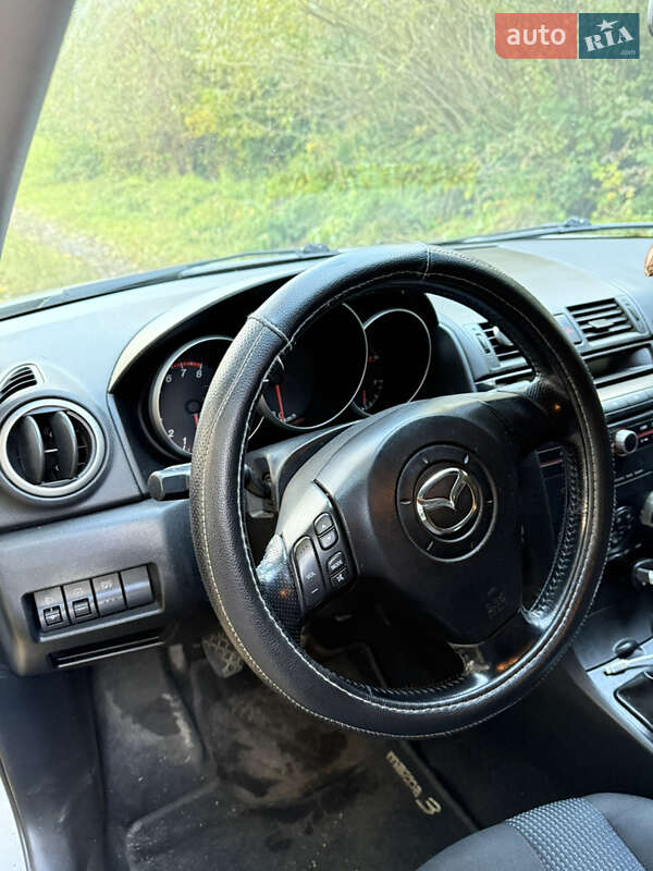 Хетчбек Mazda 3 2005 в Верхньому Водяному фото 26 Хетчбек Mazda 3 2005 в Верхньому Водяному