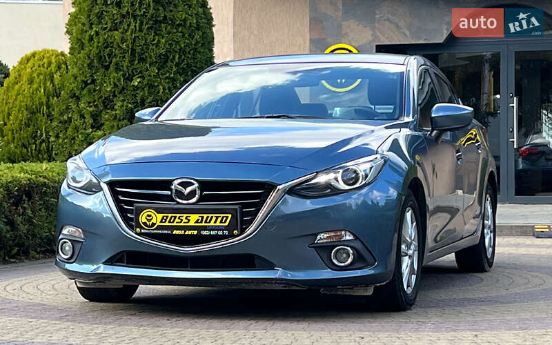 Седан Mazda 3 2014 в Львове