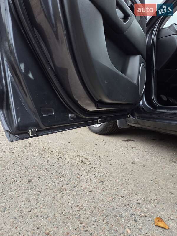 Хэтчбек Mazda 3 2007 в Черкассах фото 14 Хэтчбек Mazda 3 2007 в Черкассах