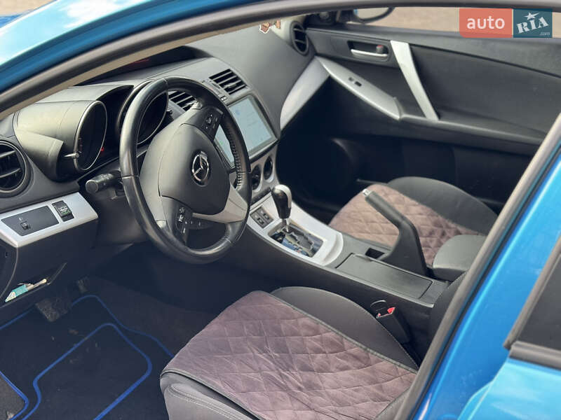 Седан Mazda 3 2010 в Ровно фото 12 Седан Mazda 3 2010 в Ровно