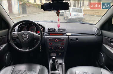 Седан Mazda 3 2007 в 