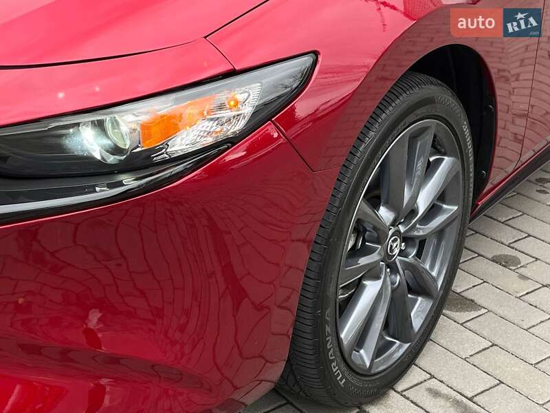 Хетчбек Mazda 3 2024 в Дніпрі фото 25 Хетчбек Mazda 3 2024 в Дніпрі