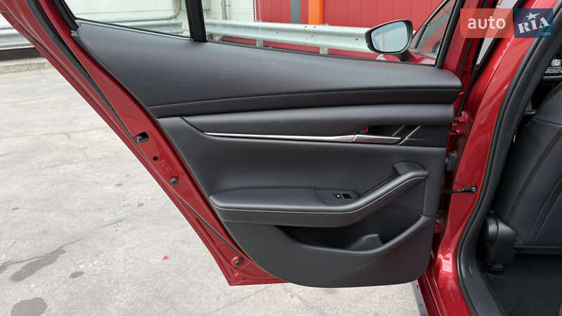 Седан Mazda 3 2021 в Киеве фото 38 Седан Mazda 3 2021 в Киеве