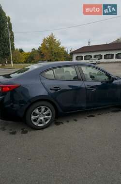 Седан Mazda 3 2013 в 