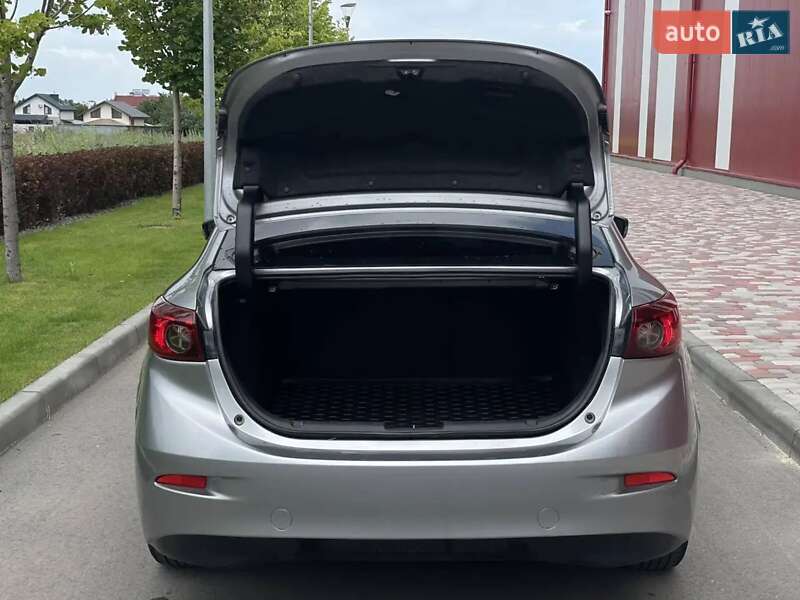 Седан Mazda 3 2016 в Днепре фото 2 Седан Mazda 3 2016 в Днепре