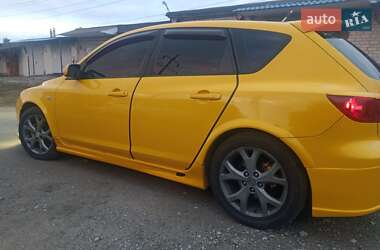 Хэтчбек Mazda 3 2004 в 