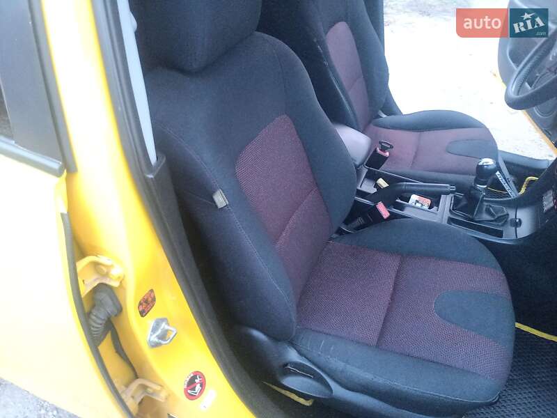 Хэтчбек Mazda 3 2004 в Запорожье фото 9 Хэтчбек Mazda 3 2004 в Запорожье