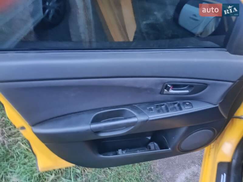 Хетчбек Mazda 3 2004 в Запоріжжі фото 13 Хетчбек Mazda 3 2004 в Запоріжжі
