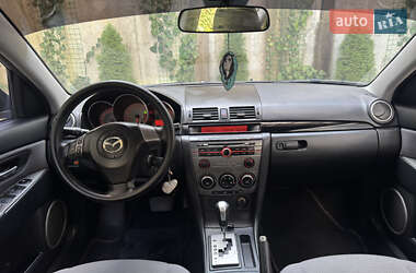 Хэтчбек Mazda 3 2007 в 