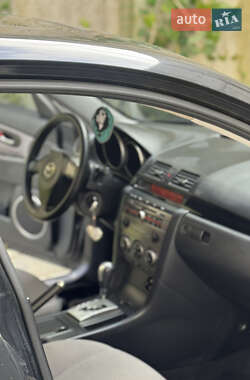 Хэтчбек Mazda 3 2007 в 