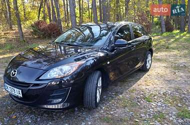 Хэтчбек Mazda 3 2010 в 